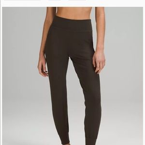 Lululemon align jogger 28inch